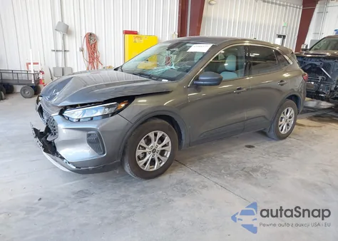 2023 Ford Escape Active z USA, uszkodzony, nr VIN 1FMCU0GN1PUA06438